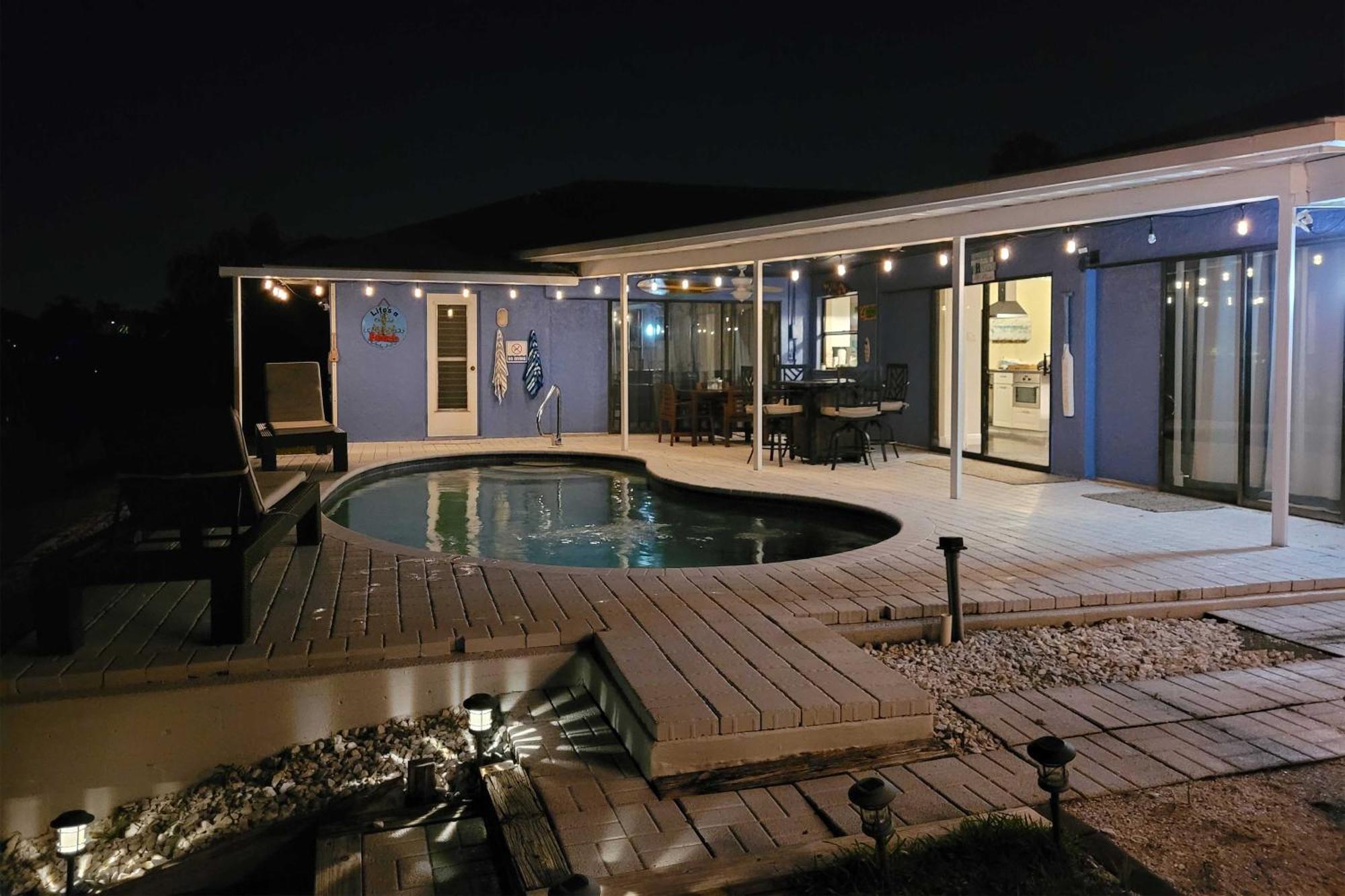 Canal-Front Oasis With Dock And Kayaks In Cape Coral! 外观 照片