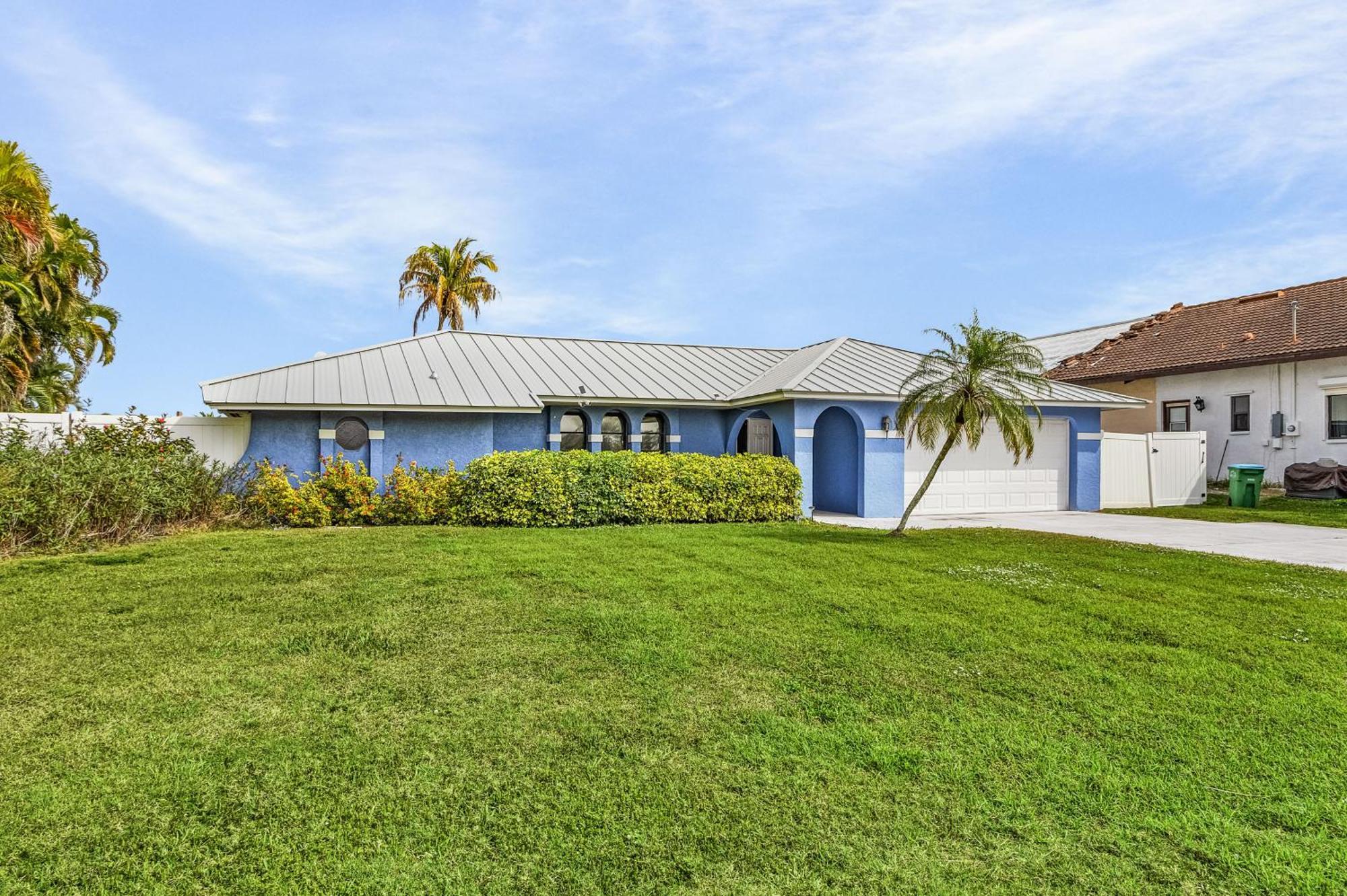 Canal-Front Oasis With Dock And Kayaks In Cape Coral! 外观 照片